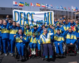 Скандал на Паралимпиаде-2026: украинской сборной запретили форму с картой границ 1991 года