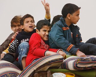 Сторонники Каддафи могут рассчитывать на получение убежища во Франции, - глава МВД