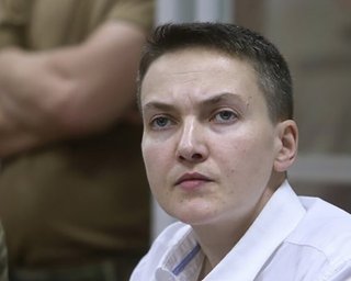 "Дію устанавливать не буду": появилось видео задержания Савченко из-за COVID-сертификатов