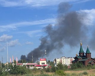 Сильный пожар в Кстово: в 210-м учебном центре ВС РФ могли сгореть саперы и понтонеры (видео)