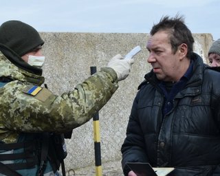 КПВВ на Донбассе готовят к открытию после 10 июня, – Хомчак