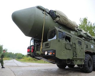 "Сняли ядерные боеголовки с ракеты": запуском МБР по Украине РФ предупредила Запад, — CNN