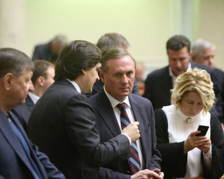 Партия регионов отказалась от выборов в Раду
