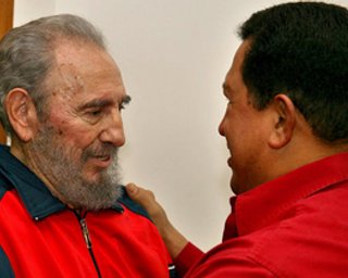 Уго Чавесу намного лучше, - Фидель Кастро