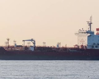 Погрожують війною: корабель РФ заборонив рух цивільному судну в Чорному морі (аудіо)