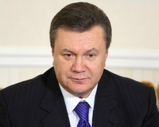 Янукович за пересмотр газовых контрактов с Россией