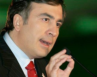Саакашвили: Кремль закачал в грузинскую предвыборную кампанию миллиарды