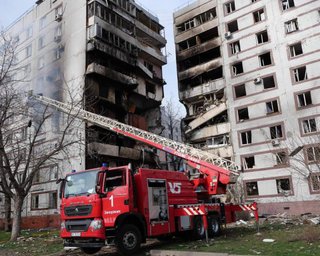 Ракетна атака на Запоріжжі: рятувальна операція завершена, кількість жертв зросла (фото)