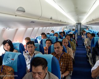 Superjet-100 могли погубить невыключенные мобильные телефоны, - СМИ