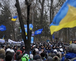 На Антимайдане в Мариинском парке объявили мобилизацию