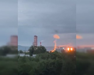 Важные элементы ВПК РФ: ночью БПЛА атаковали два химических предприятия (видео)