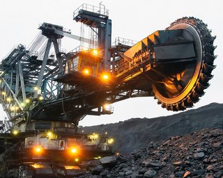Не раніше 2040 року: коли в Україні почнуть видобувати копалини в рамках угоди щодо надр зі США