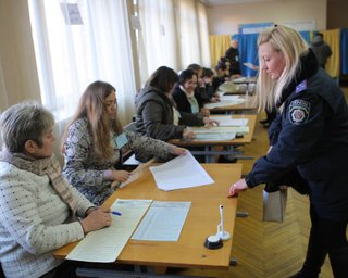 В Краматорске решили сэкономить время – подписали протоколы еще до старта голосования