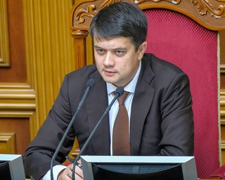 Разумков пояснив, чому не підтримав блокування телеканалів