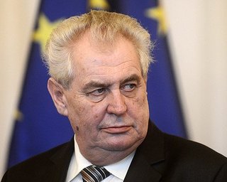 Земан выразил личную точку зрения по Крыму, – посольство Чехии