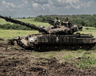"За кожним кутом можуть бути росіяни": в ЗСУ розповіли про тактику боїв за Бахмут