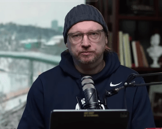 Скандал с бронированием Петрова: директор "Исландии" получил бронь в Раде, — нардеп