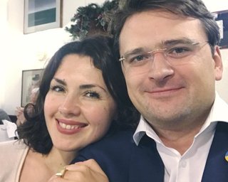 Супруга главы МИД стала первым номером в списке "Слуги народа" на выборах в Киевсовет