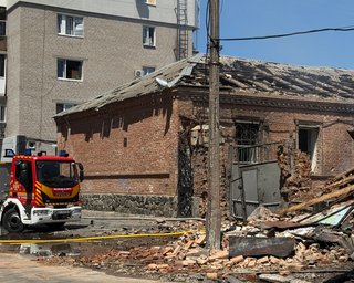 Атака ВС РФ на Кременчуг: что известно о последствиях удара по ТЦК (фото, видео)