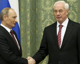 Азаров и Путин договорились о цене на газ в 2011 году