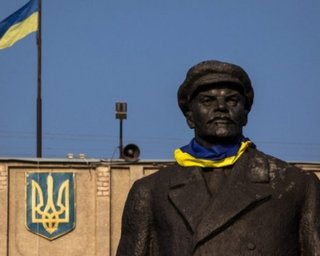 Зеленский поддерживает декоммунизацию, но против присваивания улицам одних и тех же имен