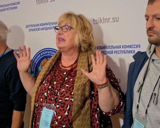 Прихильники Путіна та пропагандисти: кого Росія покликала "спостерігати за референдумами"