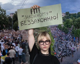 Признак здоровой демократии или "терпение лопнуло": чем могут обернуться митинги из-за закона №12414
