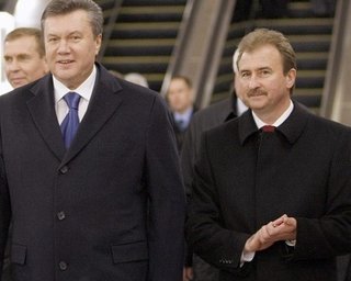 Попов доложил Януковичу о реформах 