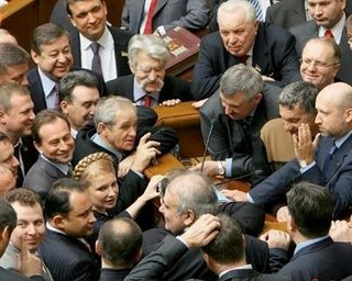 Только половина БЮТ останется верна Тимошенко,- эксперт