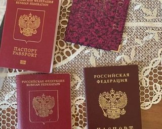 Окупанти на Херсонщині примусово видають паспорти РФ ув'язненим, — ISW