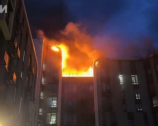 Россияне разбомбили рынок в Вышгороде: дроном ударили по жилому дому (видео)