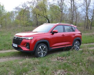 Бюджетный вариант: тест-драйв доступного кроссовера Changan CS35 Plus