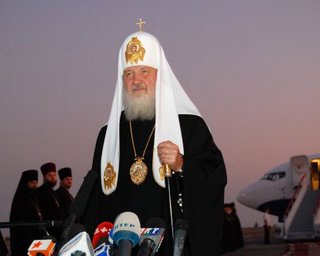 Патриарх Кирилл хочет оградить россиян от аморального интернета