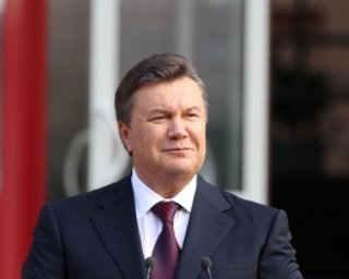 Янукович в Луганске вновь оговорился