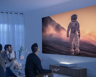 Як самостійно зібрати домашній кінотеатр типу IMAX: телевізор тут не потрібен (фото)