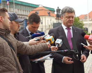 Порошенко назвал причины для роспуска Рады (видео) 