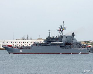 Представники всіх типів: у ВМС розповіли, які кораблі ЧФ РФ вдалося знищити (відео)