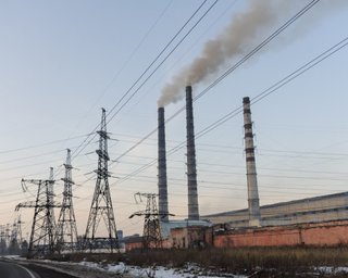 ВС РФ повредили ТЭЦ в Кривом Роге: город частично обесточен