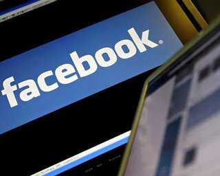 Facebook начал кампанию черного пиара против Google