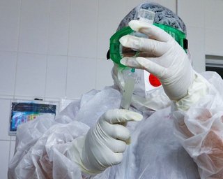 В Черновцах умер провизор аптеки, недавно вакцинированный Covishield