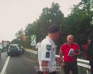 "Я з Монастирським поговорю": опубліковано відео зі "слугою" Трухіним після ДТП під Києвом