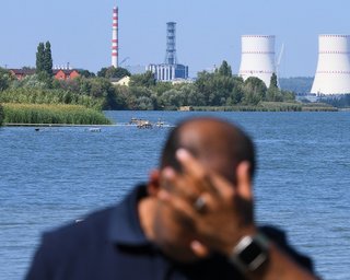 Прикриваються дітьми: російські військові розмістилися в школі міста Курчатов