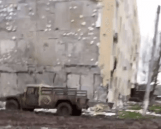 Уничтоженные MRAP Kirpi, Roshel Senator и HMMWV: в соцсети показали последствия боев в Бахмуте (видео)