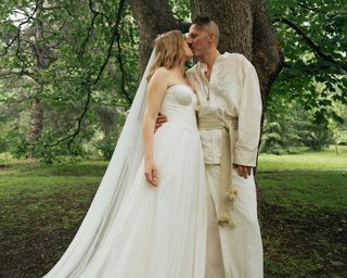 "Официально муж и жена": Евгений Клопотенко женился и поделился снимками со свадьбы (фото)