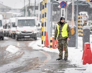 Миллиардные убытки: в НБУ подсчитали, как блокада границы вредит Украине