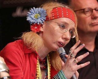 Мова ворожнечі. Як скандал навколо Євгенії Більченко працює на розкол українського суспільства