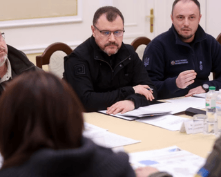 Кадрові перестановки: Кабмін призначив нових заступників Резнікова та Клименка