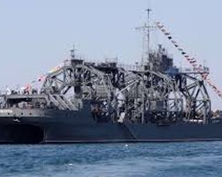 В ВМС Украины подтвердили, что ударили по кораблю "Коммуна" в Севастополе