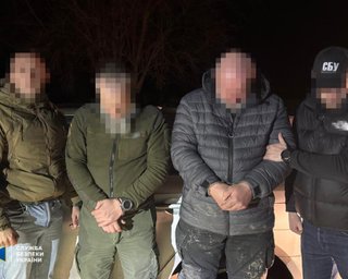 Підробляли документи та допомагали втекти: СБУ викрила 13 схем ухилення від мобілізації