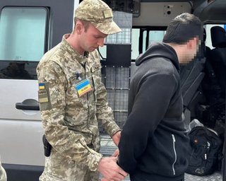 "Люто ненавижу": глава оборонного комитета Рады высказался против "бусификации" в Украине